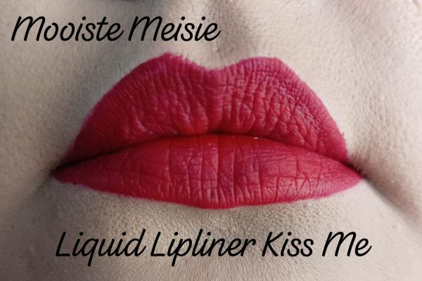 Mooiste Meisie liquid Lipliner Shade Kiss Me. Wow